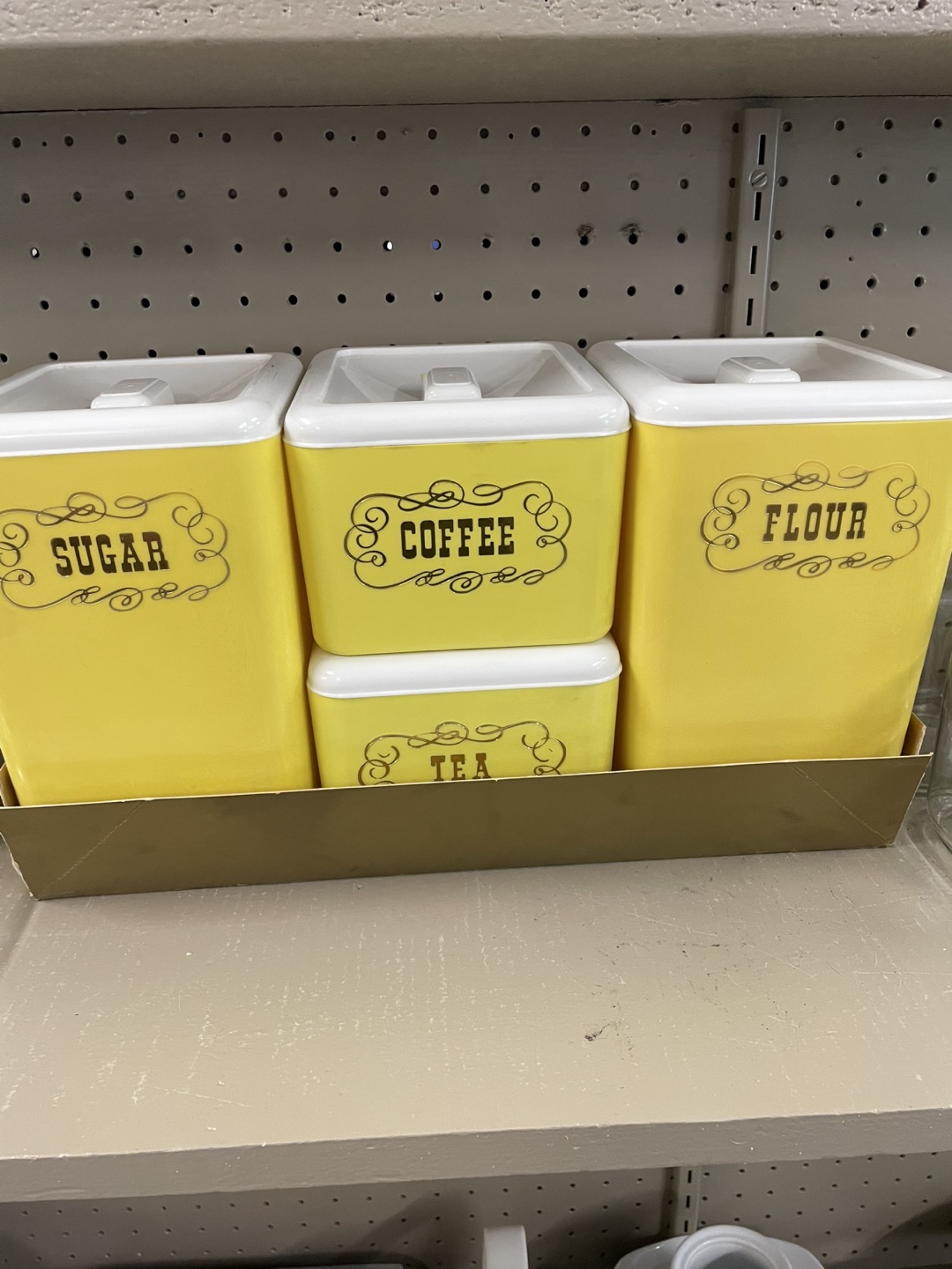 Vintage 1960’s Beacon 4 Piece Space Saver Canister Set