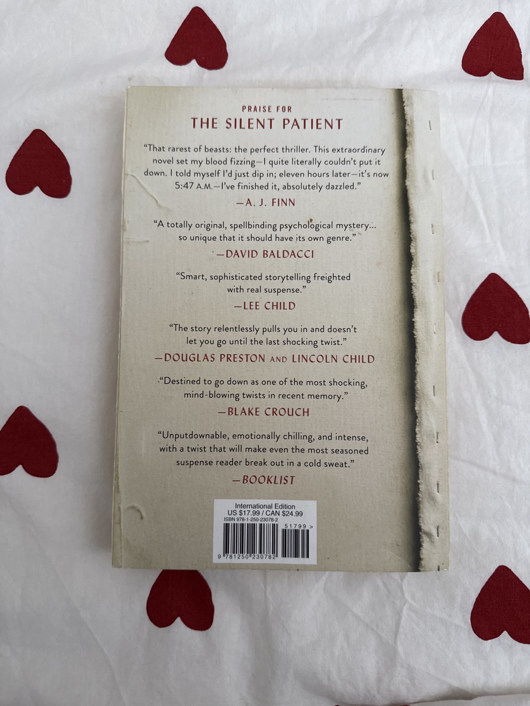 The Silent Patient by Alex Michaelides - photo 3