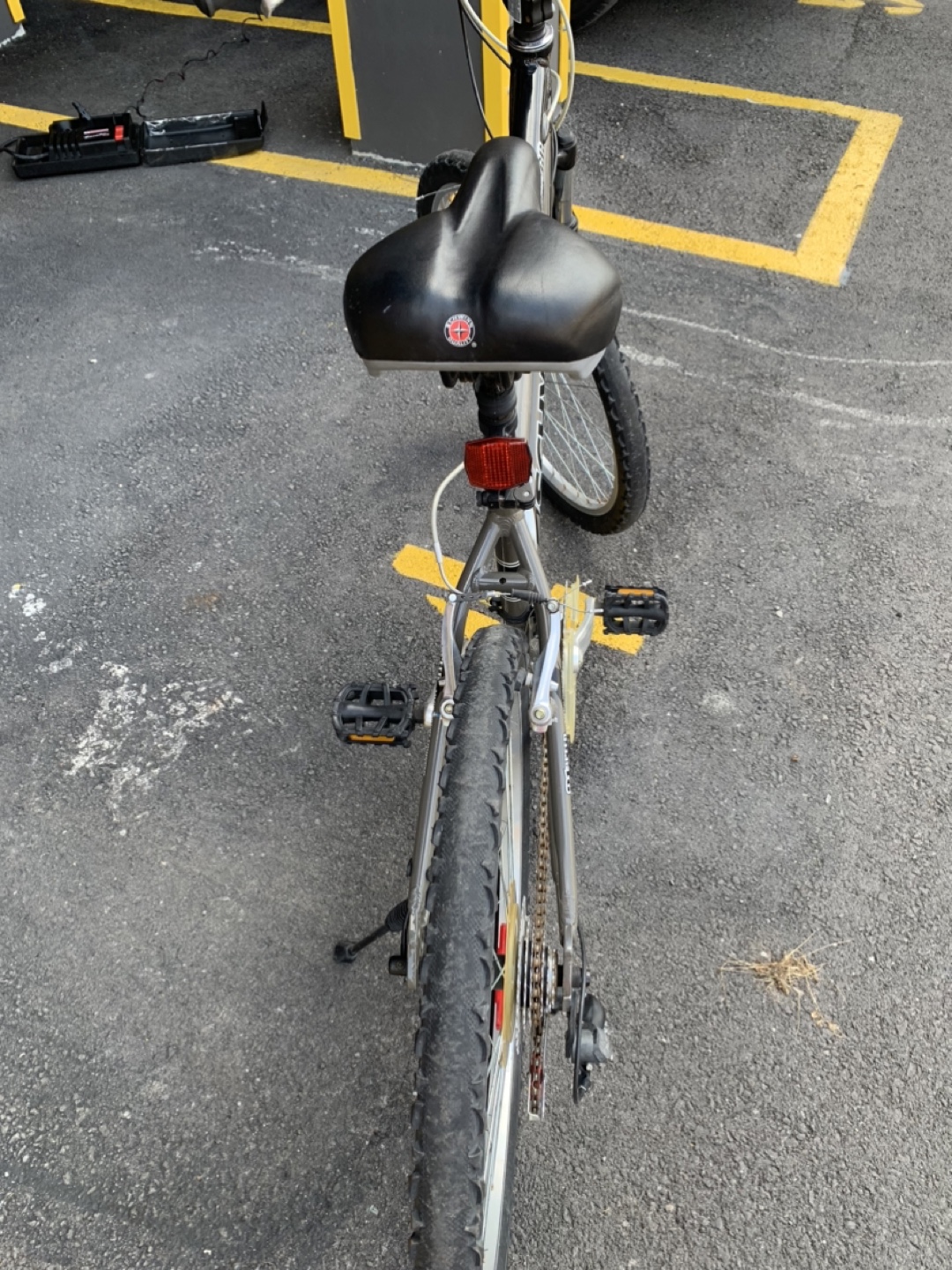 Schwinn Cadence Mountain Bike - photo 2