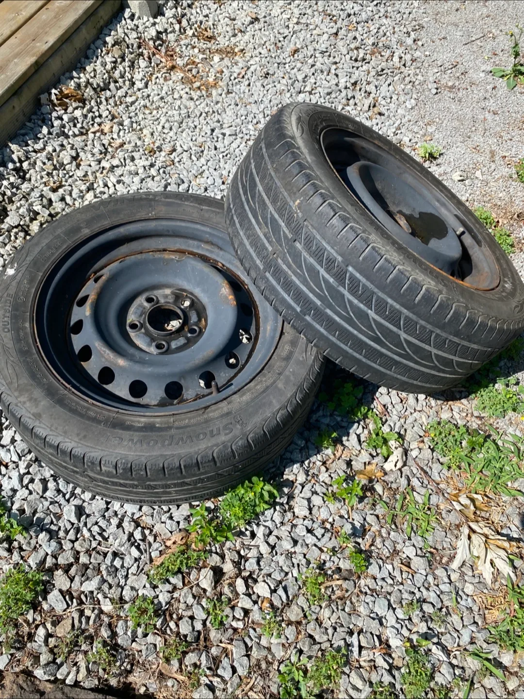 TWO 215/55/16 TIRES WITH RIMS thumbnail