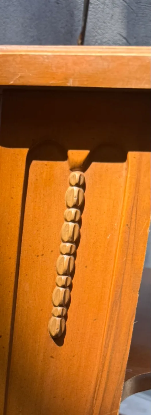 🚚 Mid Century Modern Centre or Side Table image indicator(4)