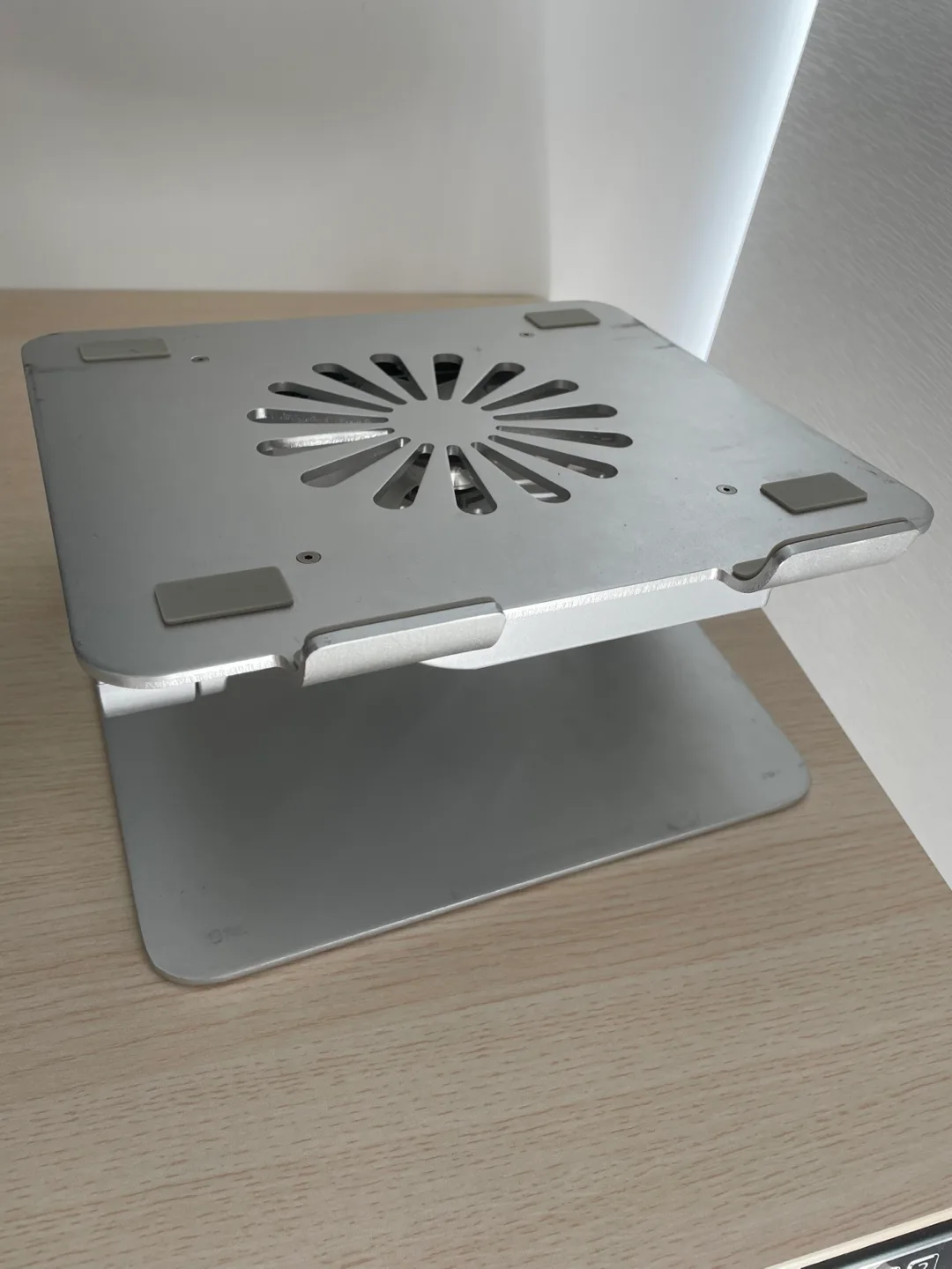 Silver Laptop Stand thumbnail