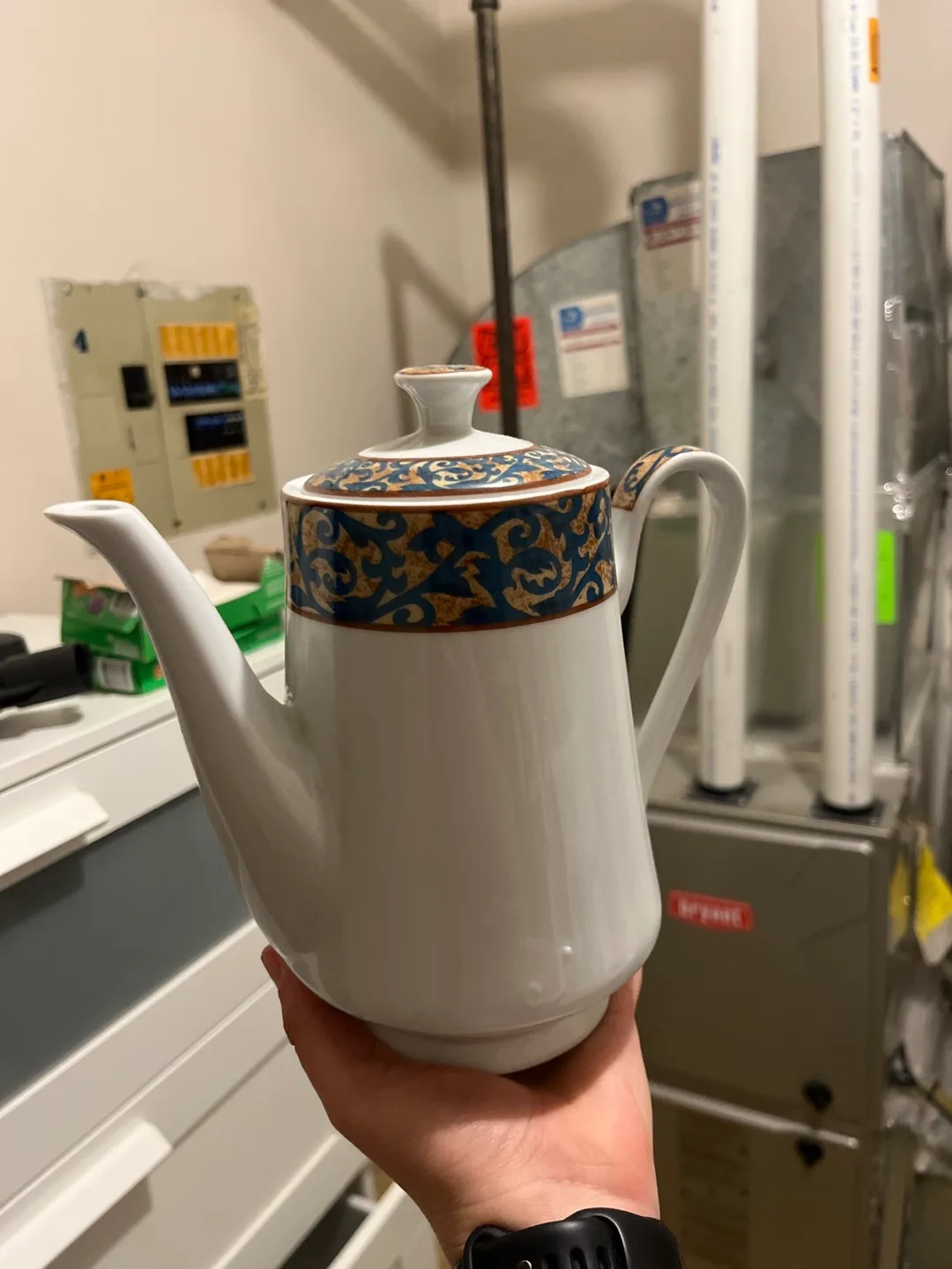 Vintage Teapot with Blue and Brown Pattern 🇨🇦 thumbnail