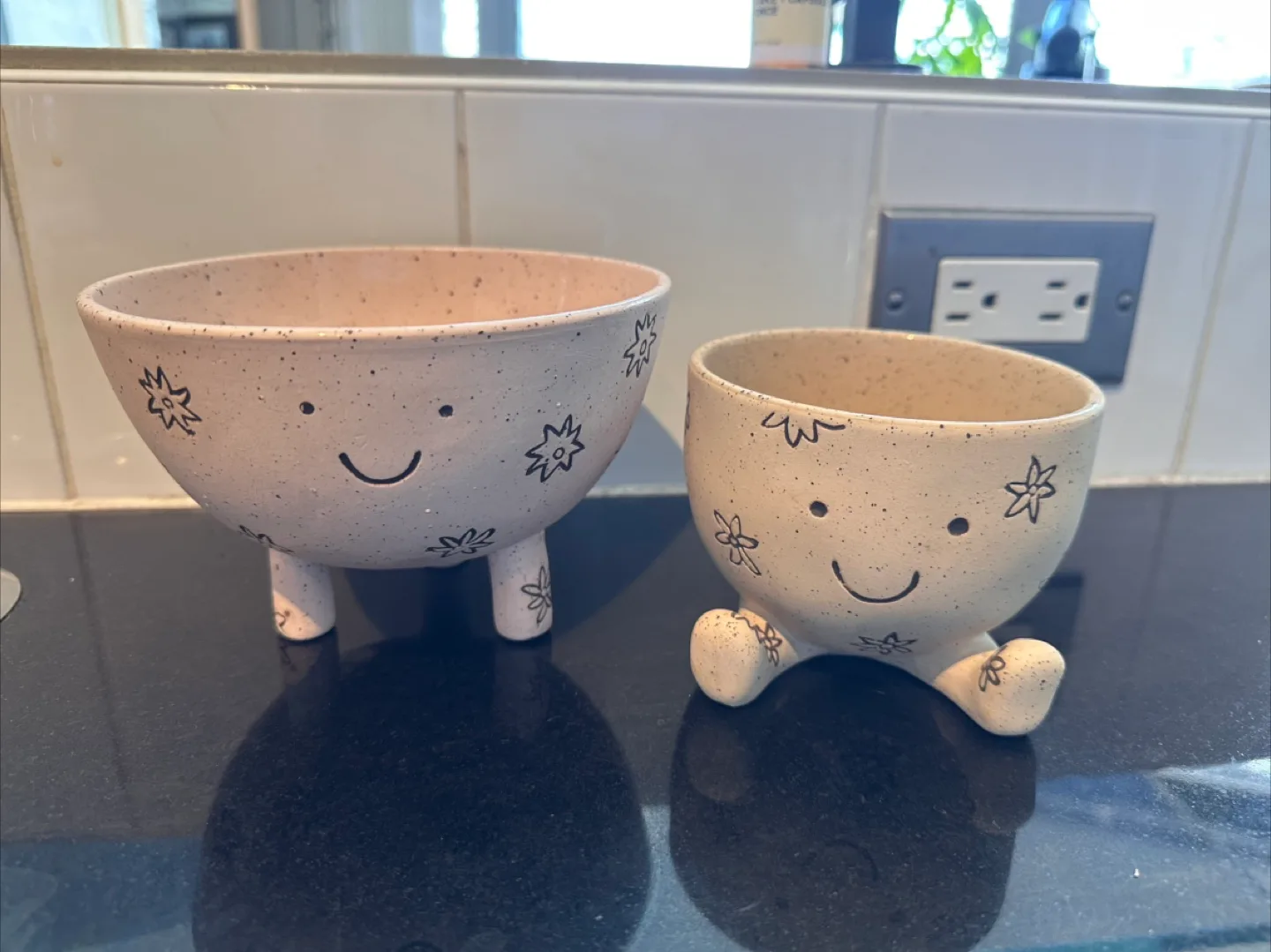 Cute Ceramic Smiling Face Planter Bowls thumbnail