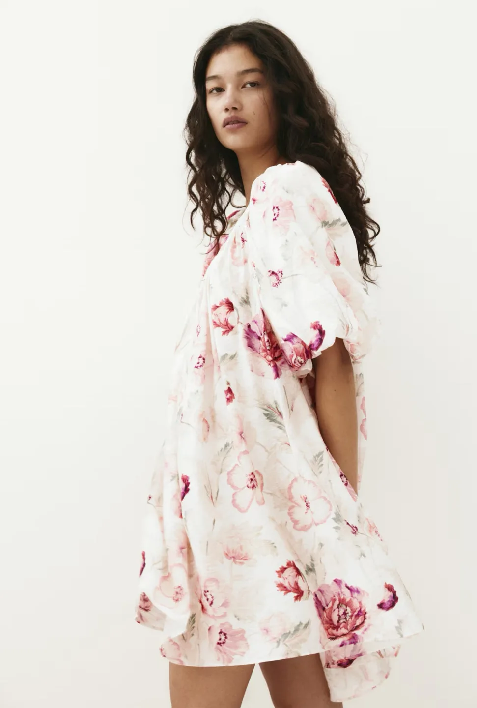 Floral Print Mini Dress New with Tags 🇨🇦 image indicator(4)