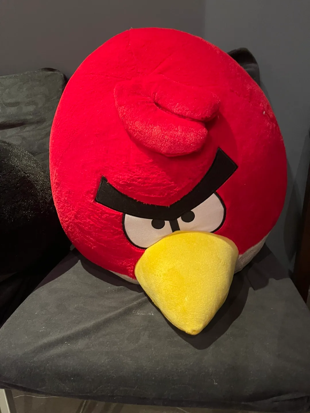 Giant Angry Birds Plush - Black & Red image indicator(2)