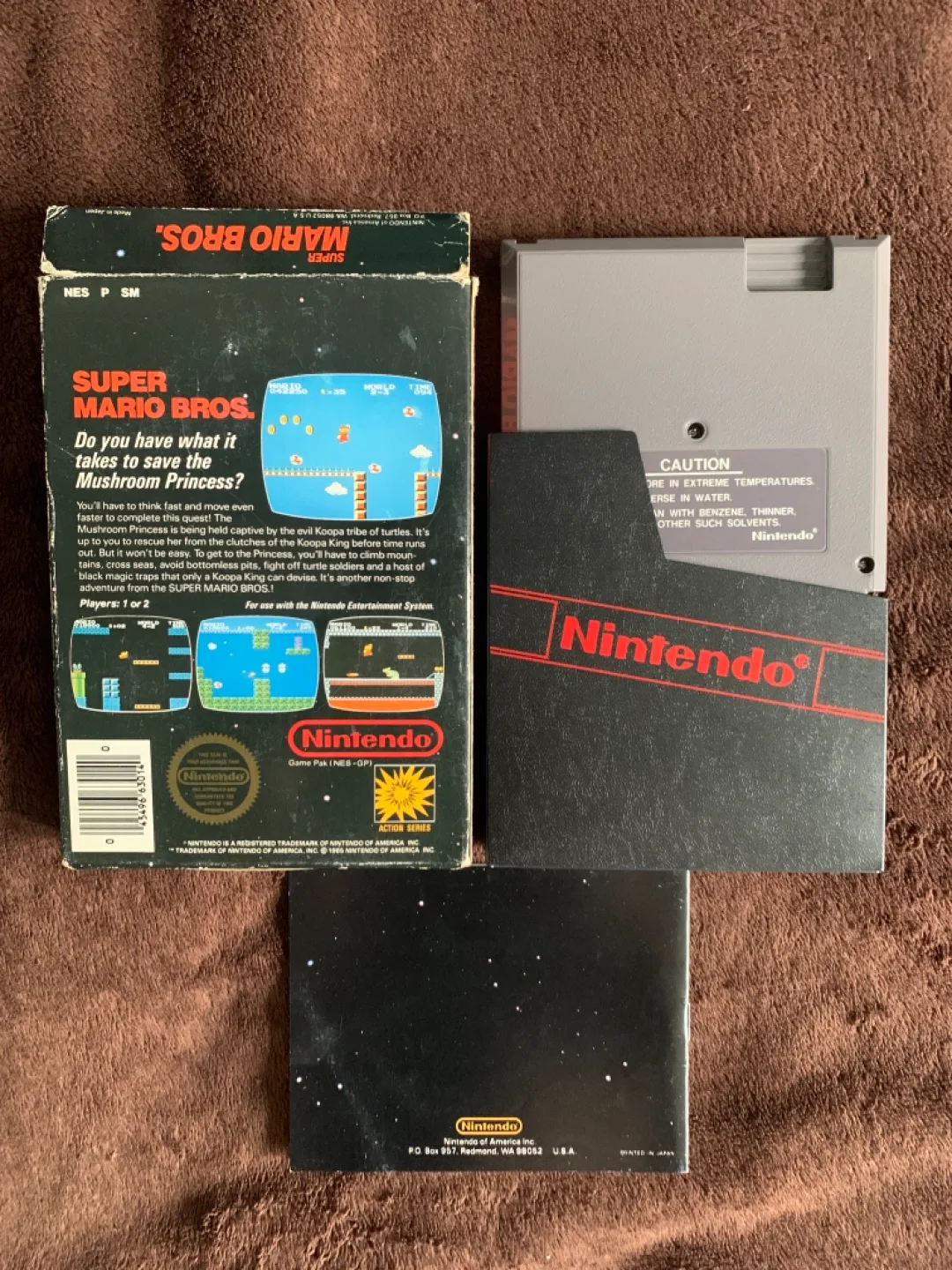 Super Mario Bros 1 (NES, 1985) With Manual image indicator(2)