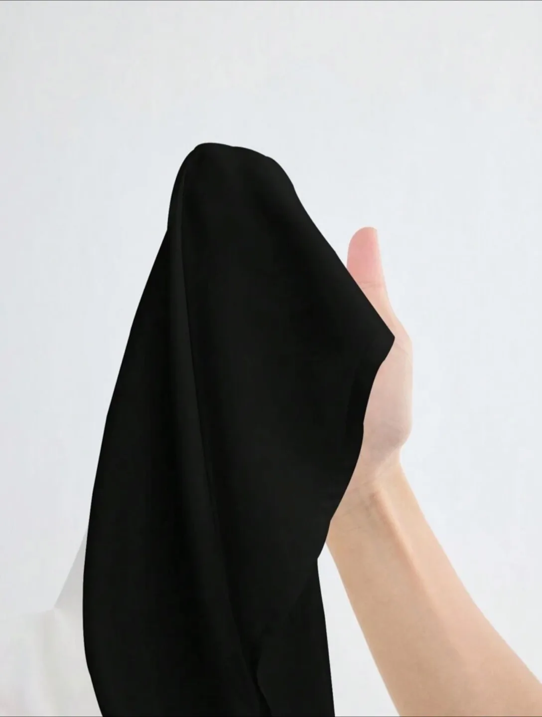 Black Halter Top image indicator(4)