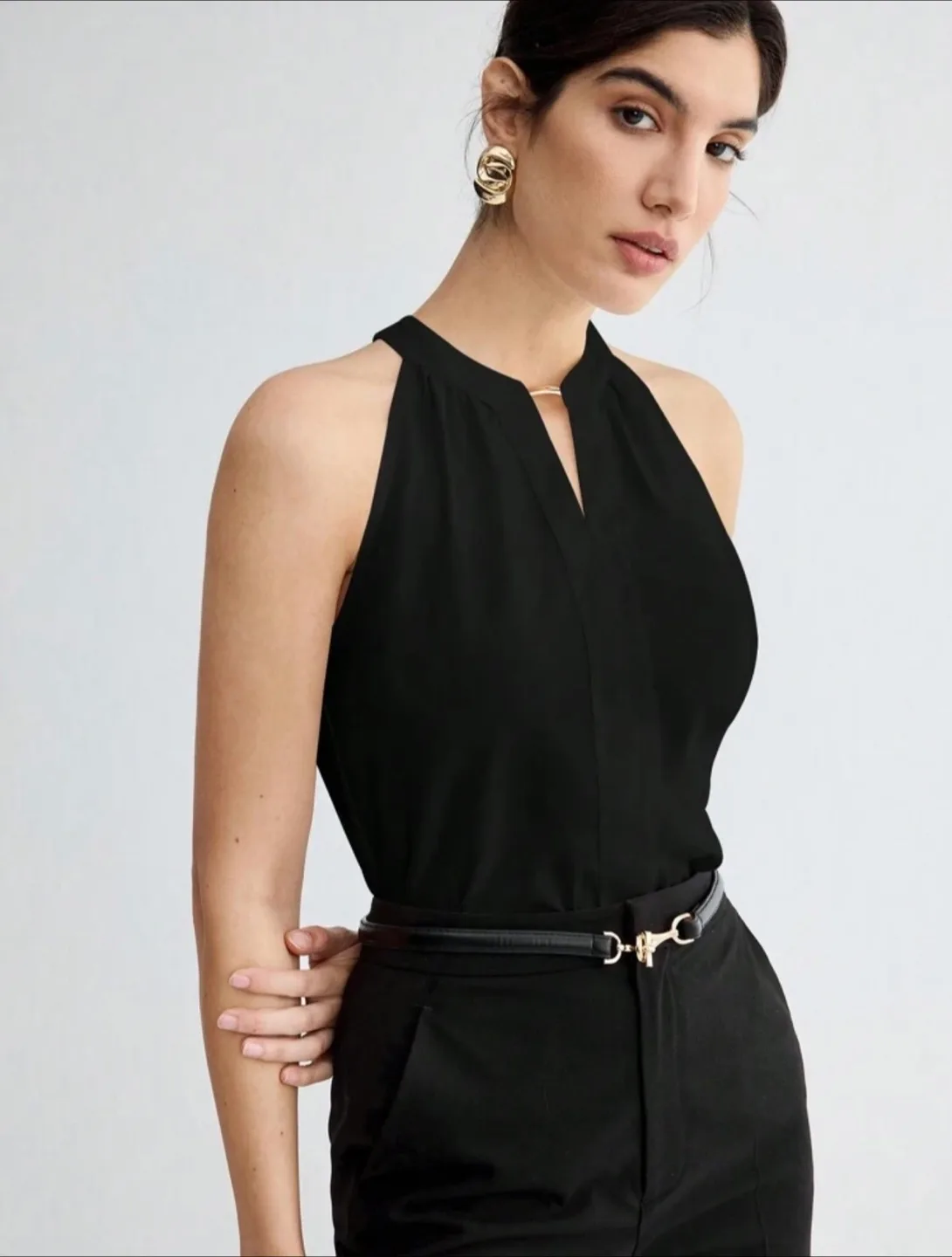 Black Halter Top image indicator(7)