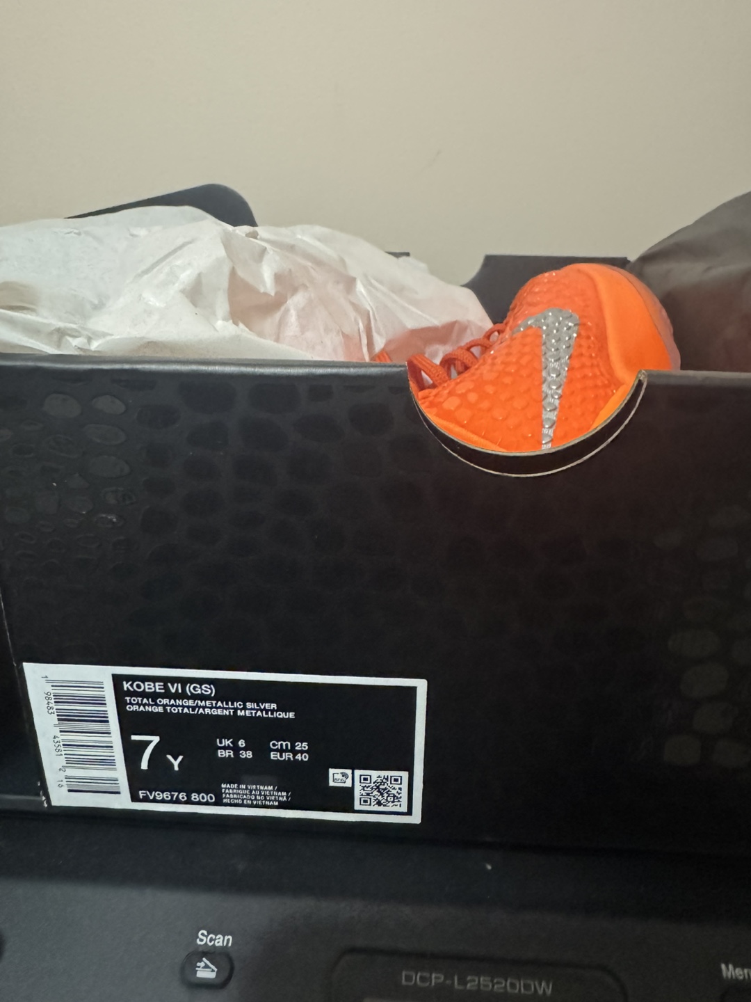 Nike Kobe VI (GS) Size 7Y Total Orange
