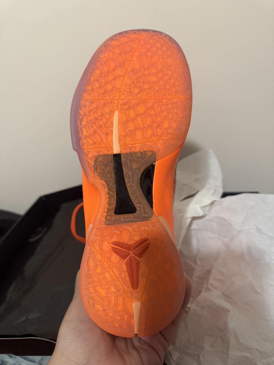 Nike Kobe VI (GS) Size 7Y Total Orange - photo 3