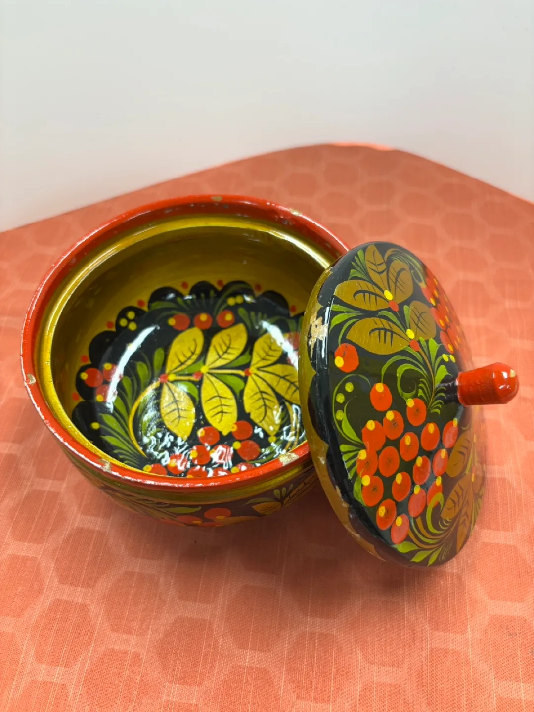 Russian Hand-painted Wooden Bowl with Lid thumbnail