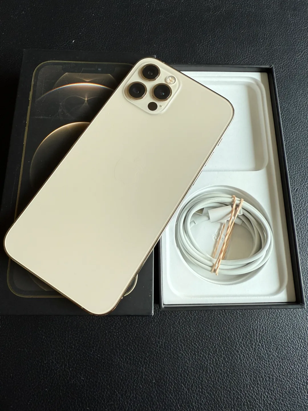 iPhone 12 Pro 256GB thumbnail
