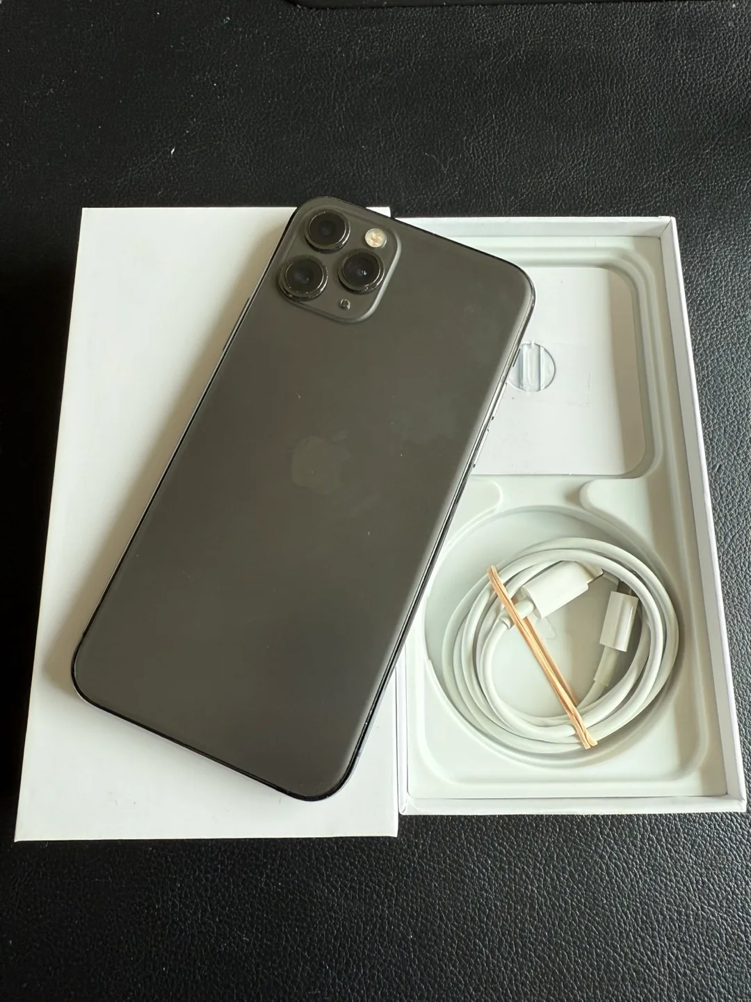 iPhone 11 Pro 64GB thumbnail