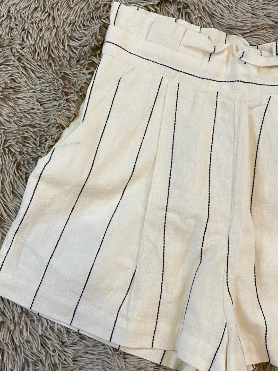 F21 Striped Paperbag Waist Shorts - Size Small image indicator(5)