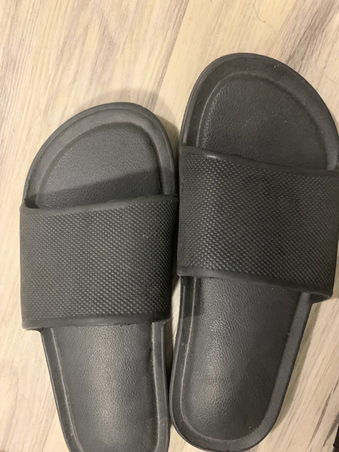 Black Slides - Size 9 image indicator(2)