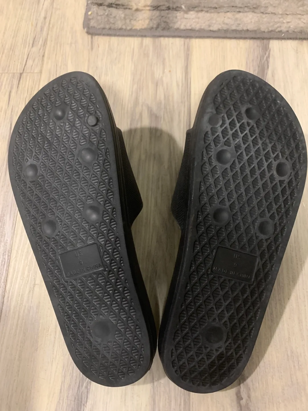 Black Slides - Size 9 image indicator(4)