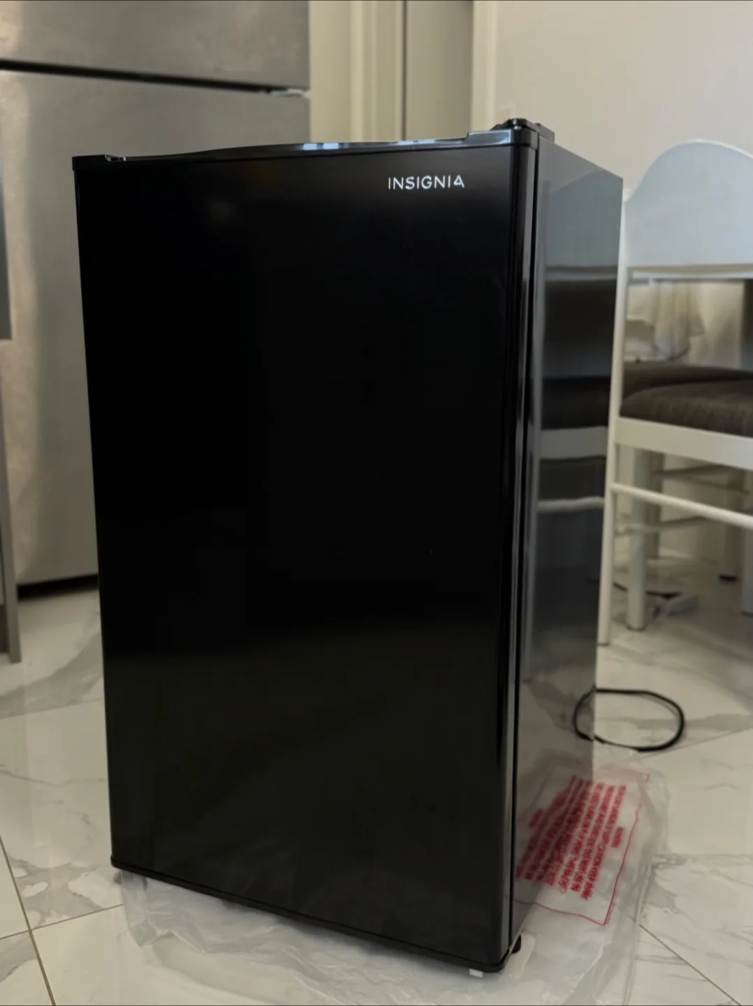 Insignia Mini Fridge - Can arrange delivery thumbnail