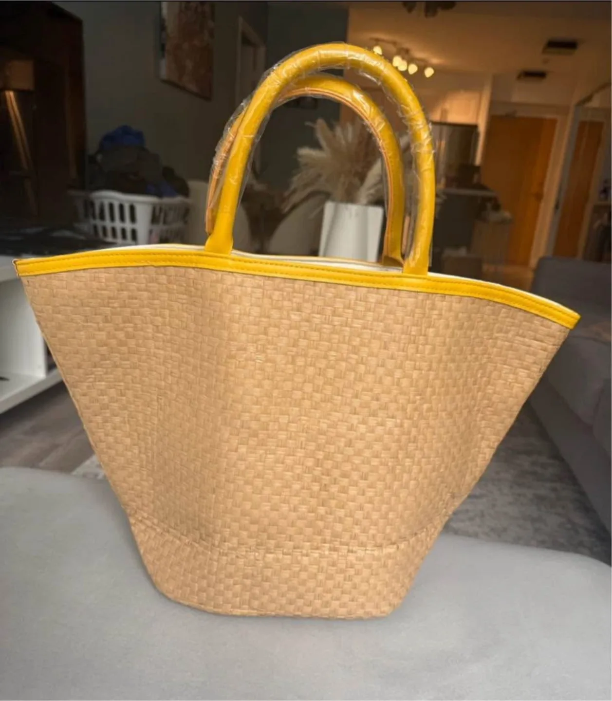 Tote bag thumbnail