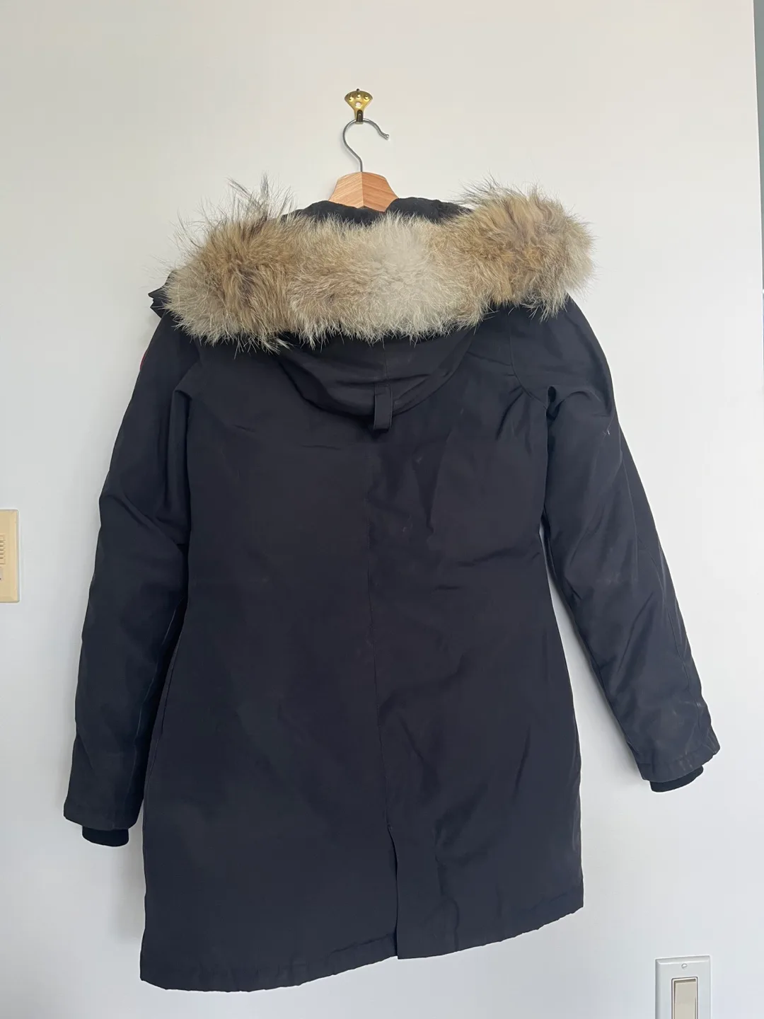 Canada Goose Parka - Size S image indicator(3)