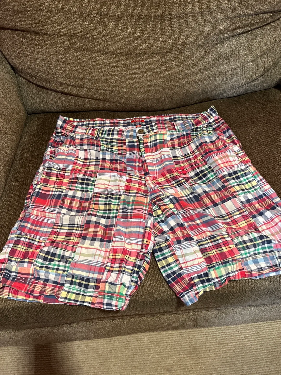 IZOD Plaid Shorts - Size 38 thumbnail