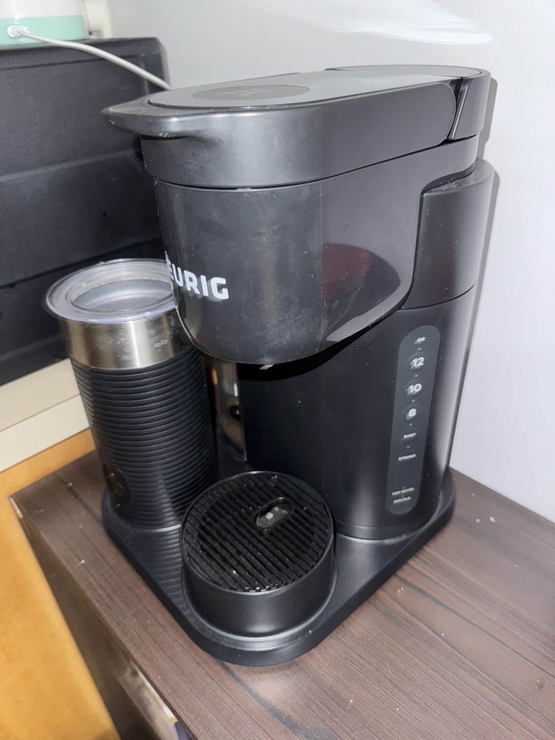 Keurig Coffee Maker with Milk Frother