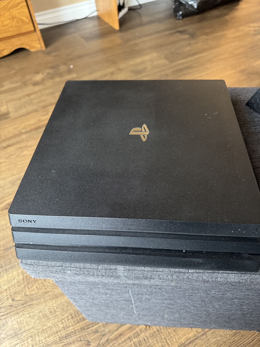 PlayStation 4 (PS4) 1TB Console Bundle – Great Condition - photo 4
