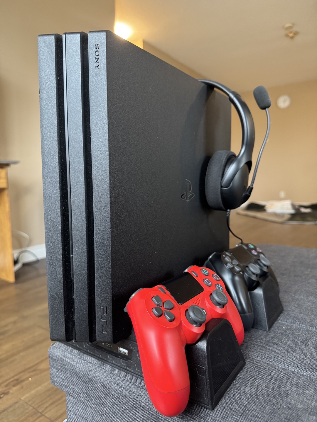PlayStation 4 (PS4) 1TB Console Bundle – Great Condition - photo 5