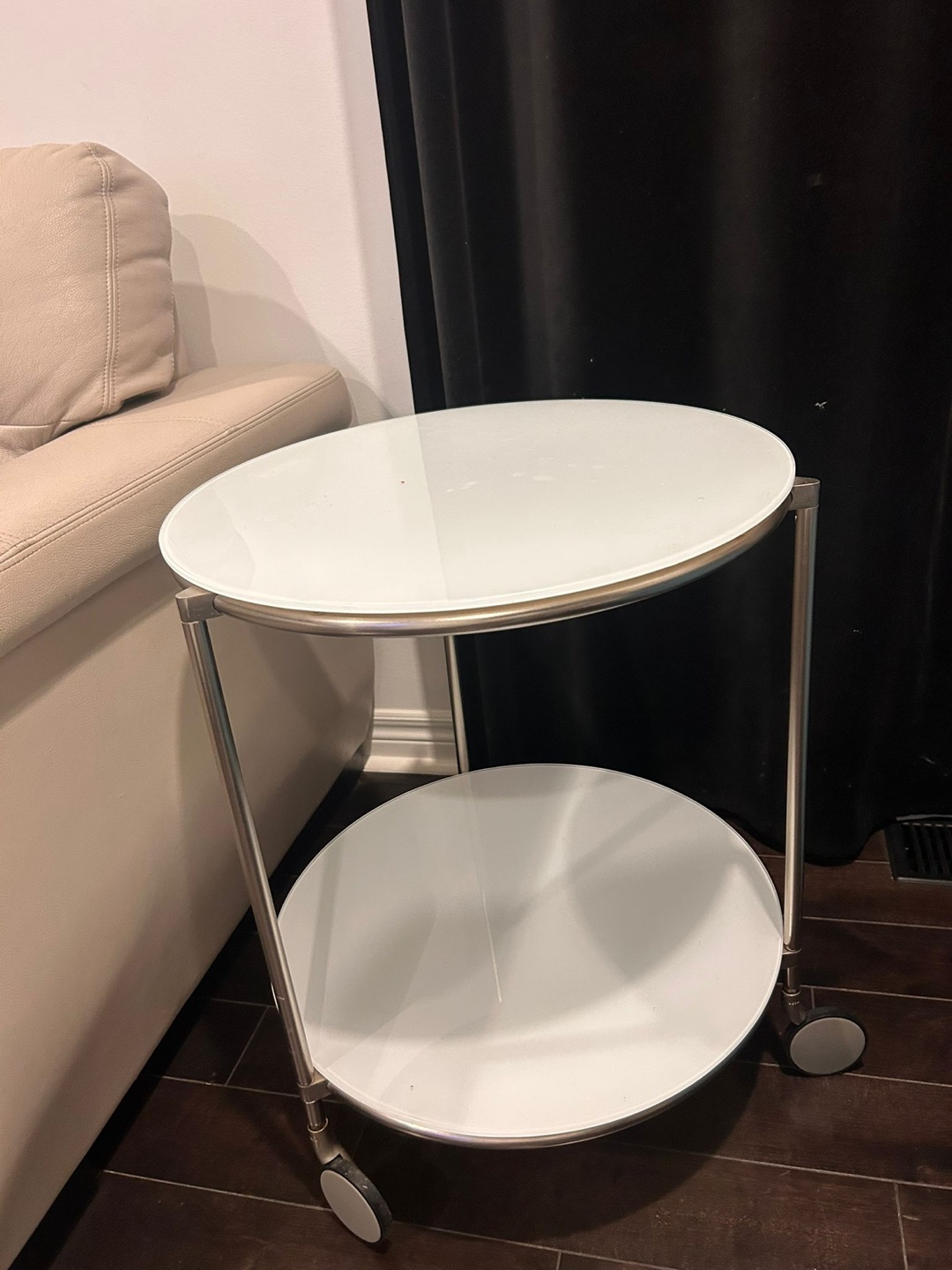 White Glass Top Side Tables - Set of 2 - photo 4