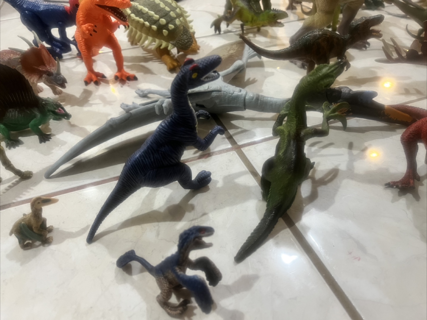 Dinosaur Toy Figures Lot