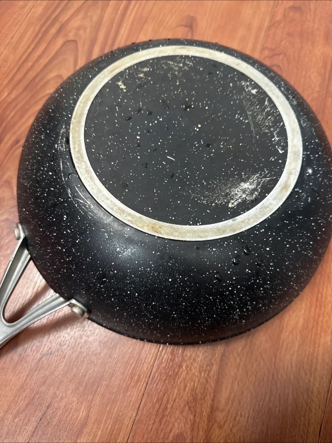 The Rock Frying Pan image indicator(3)