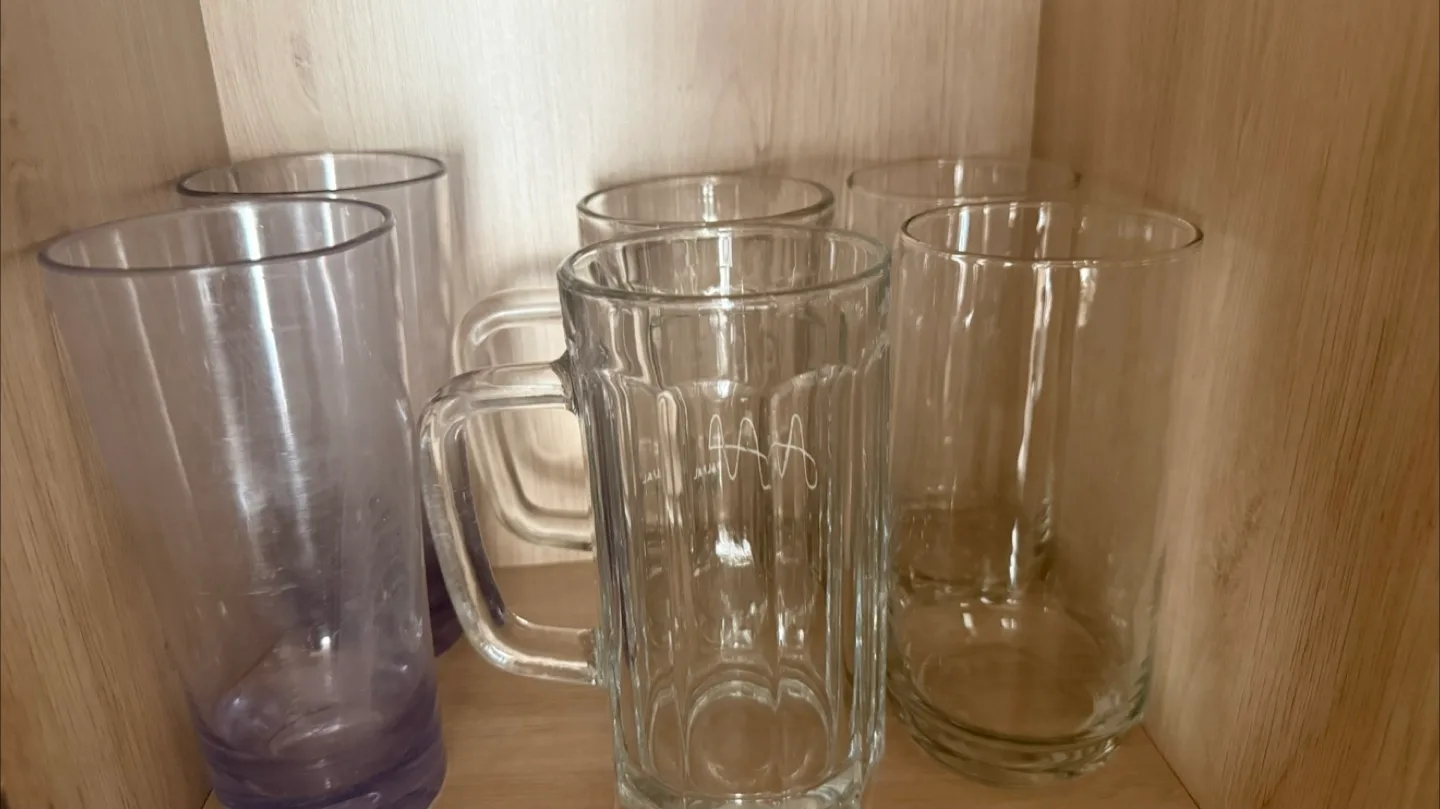 Glass set thumbnail