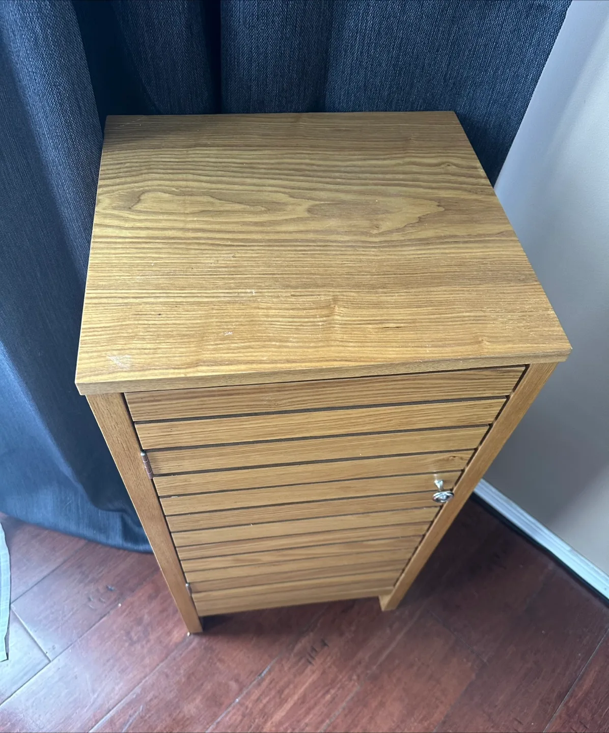 Wooden Cabinet with Door image indicator(3)