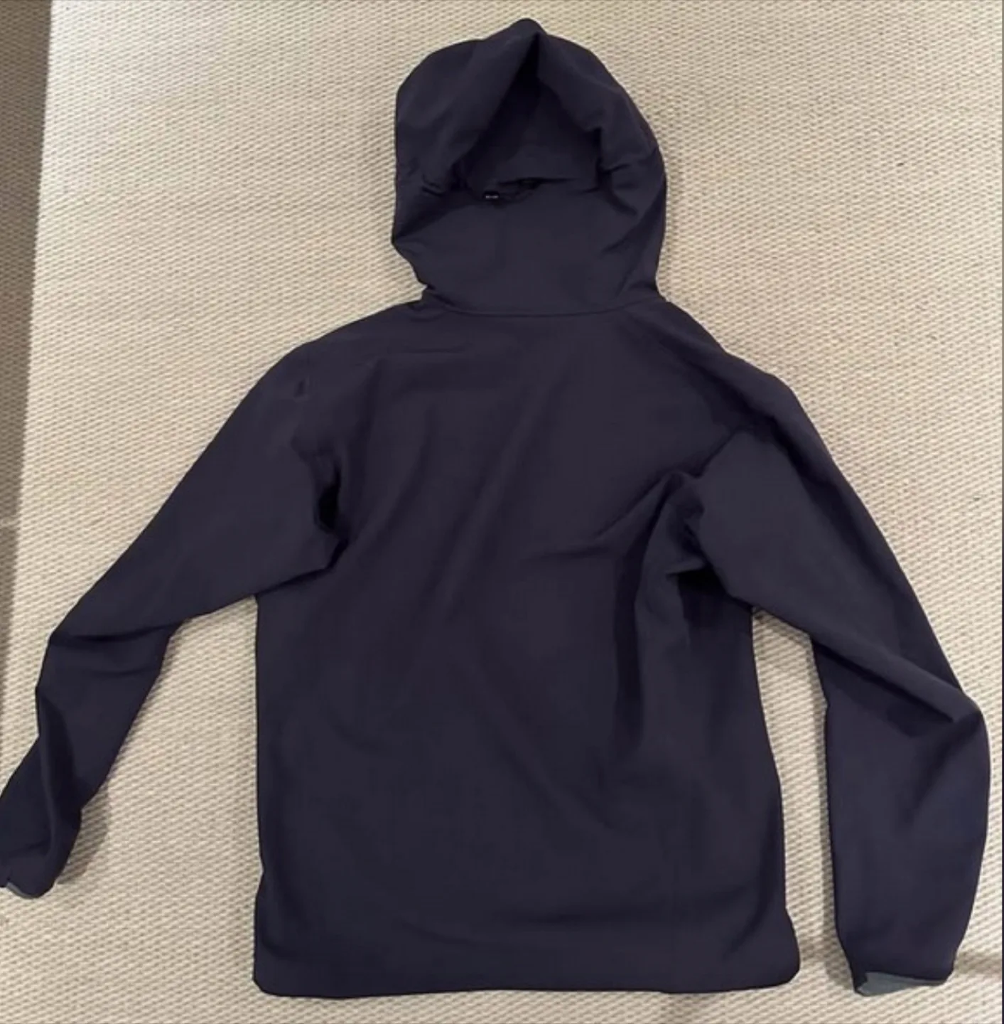 Arc'teryx Jacket - Size L image indicator(3)