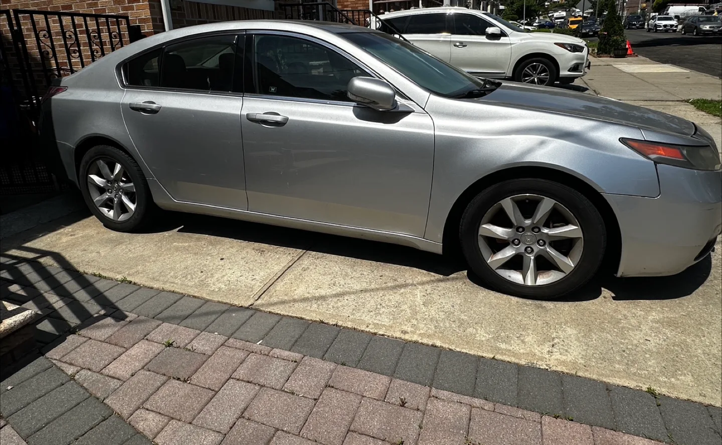 Acura TL Silver Sedan 2012 image indicator(3)