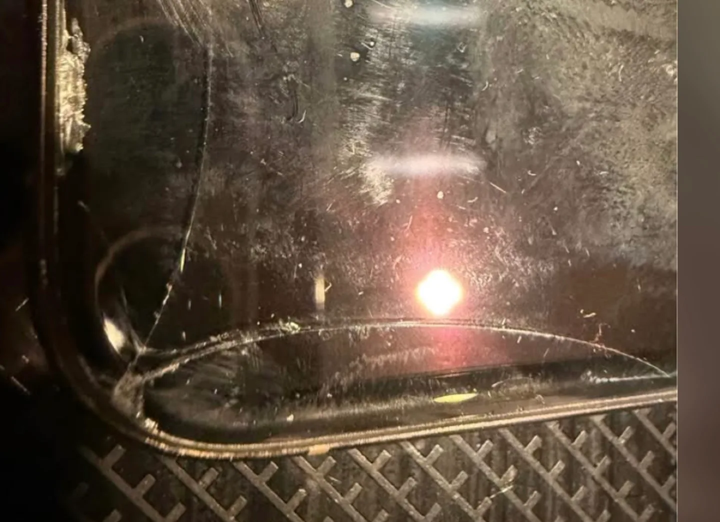 iPhone 11 Pro Max - 64GB image indicator(3)