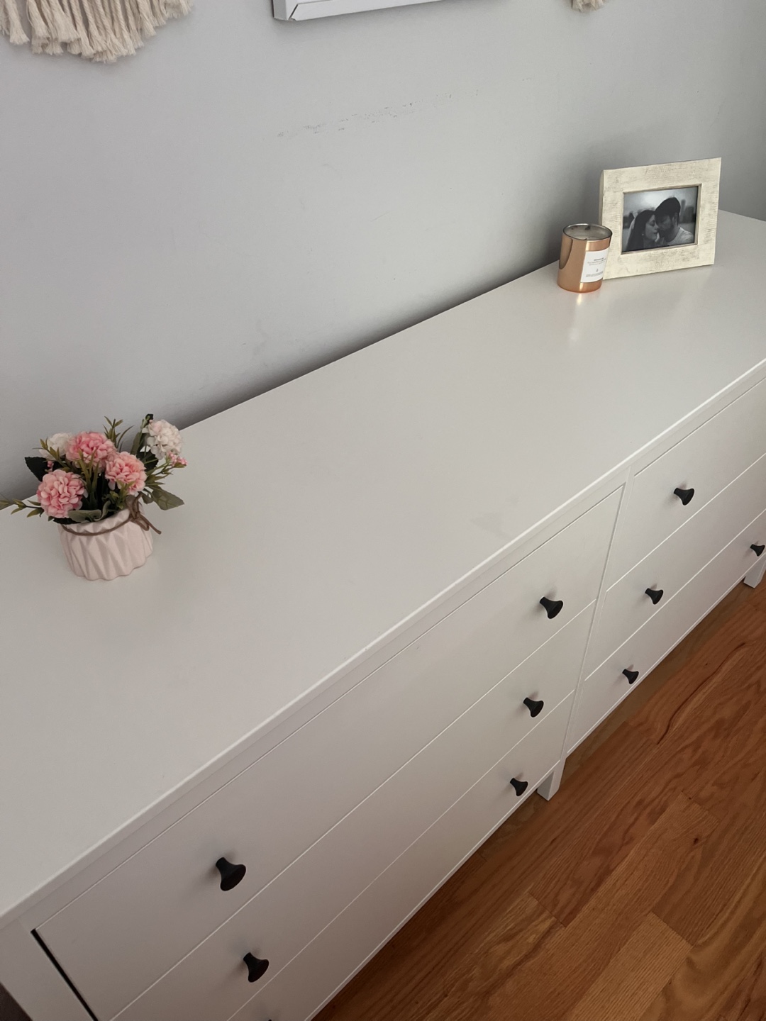 White 6-Drawer Dresser - photo 2