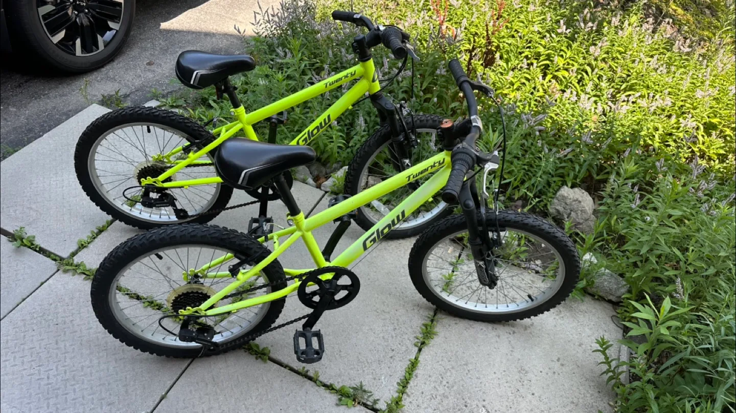 Glow Twenty Kids Bike - Neon Yellow thumbnail