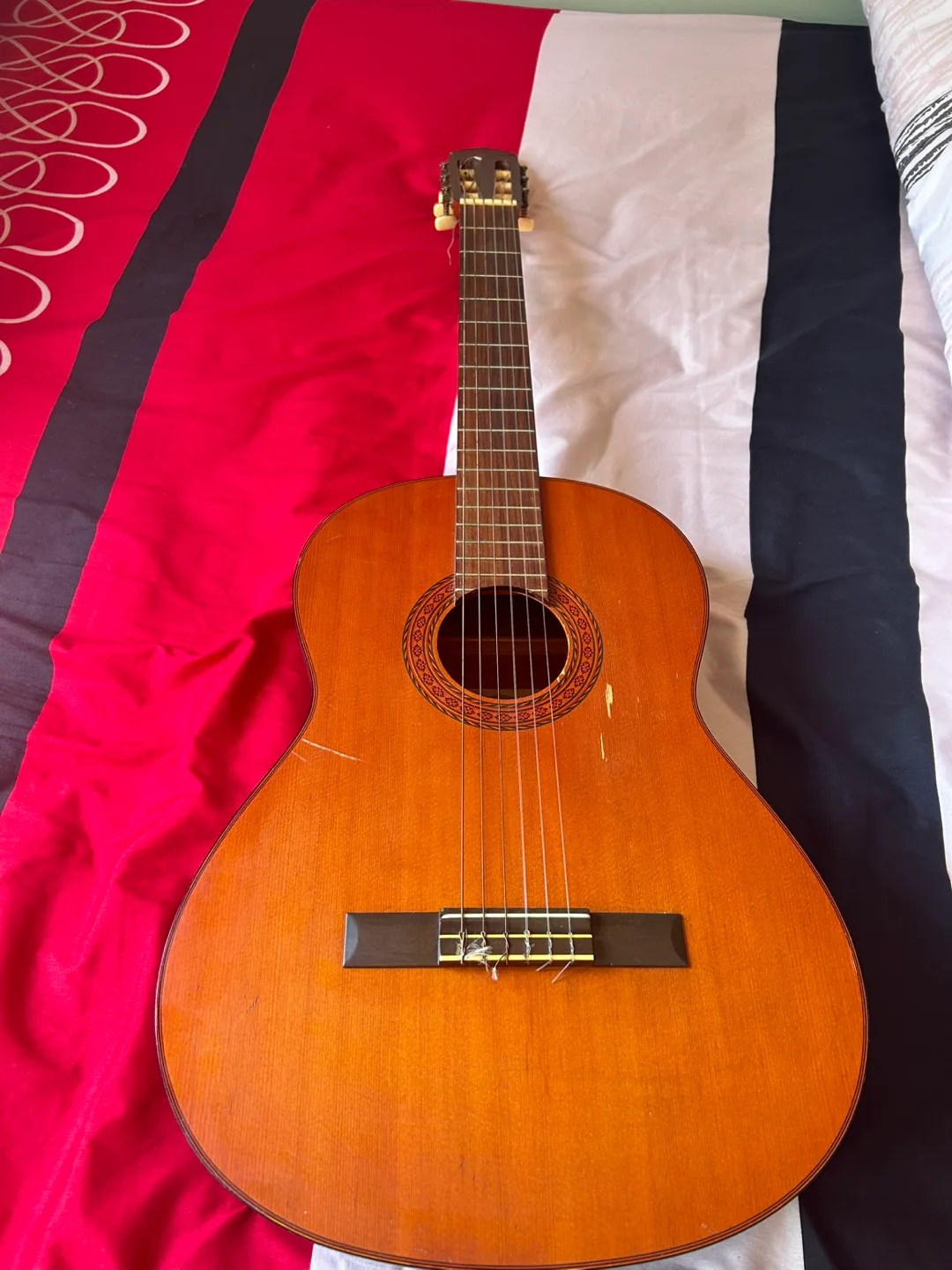 Yamaha G-65A Classical Guitar image indicator(2)