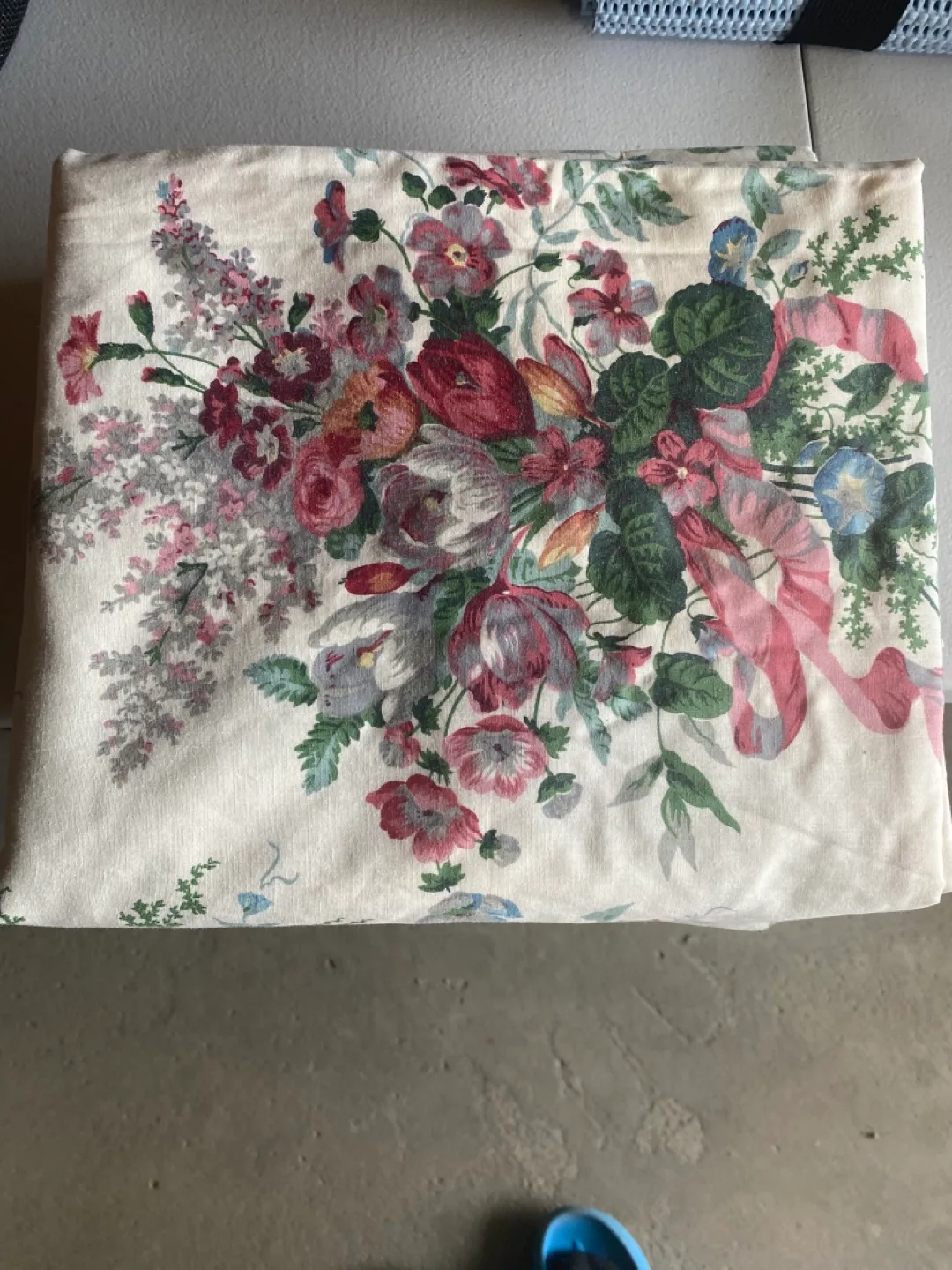 Floral Print Fabric Blackout Curtains thumbnail