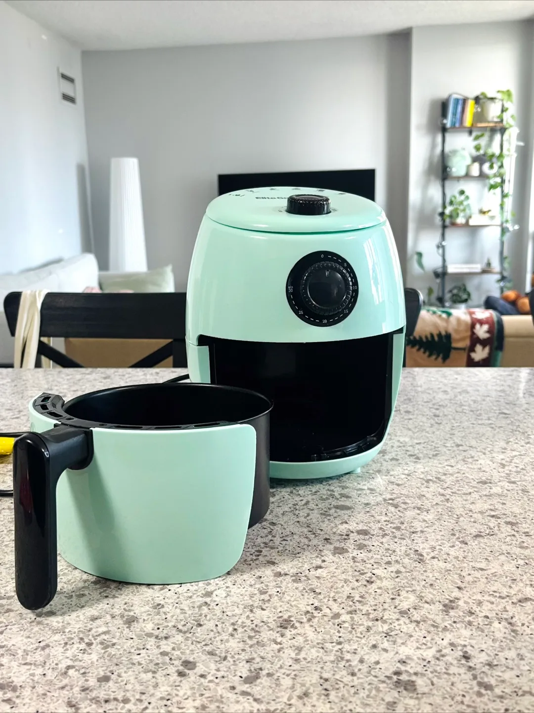 Elite Gourmet Compact Air Fryer - Mint Green thumbnail