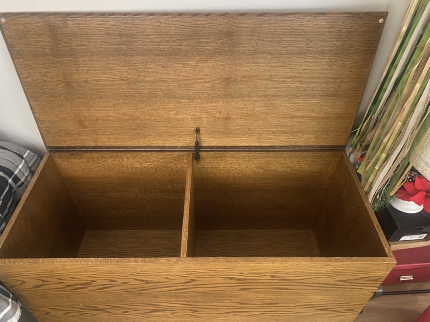 Wooden storage chest - photo 4