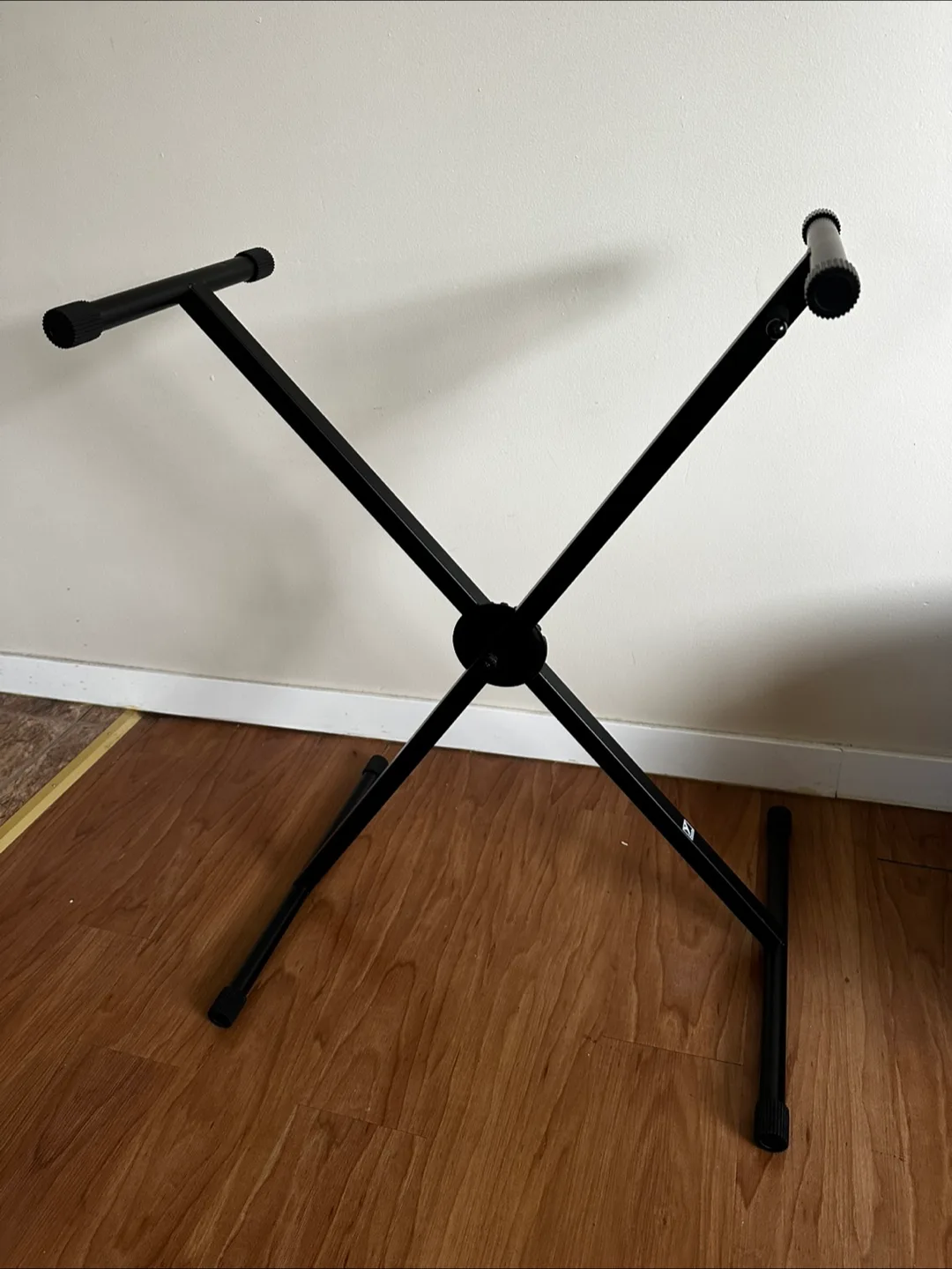 Yorkville Keyboard Stand - Black thumbnail