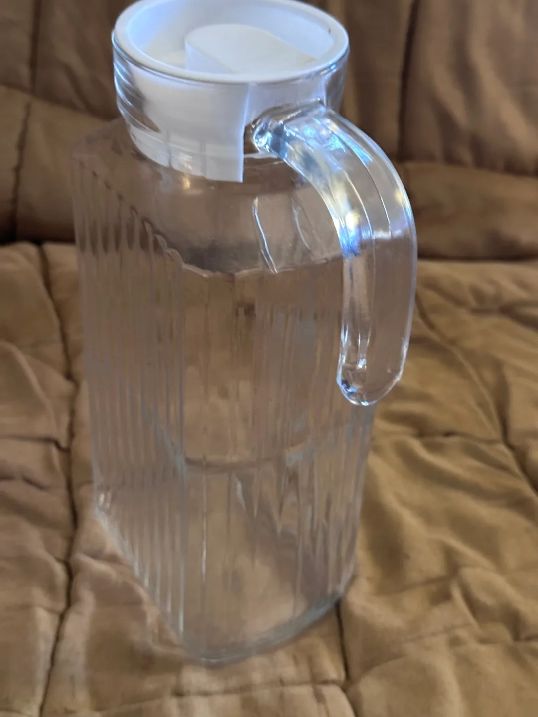 Clear Glass Pitcher with Lid thumbnail