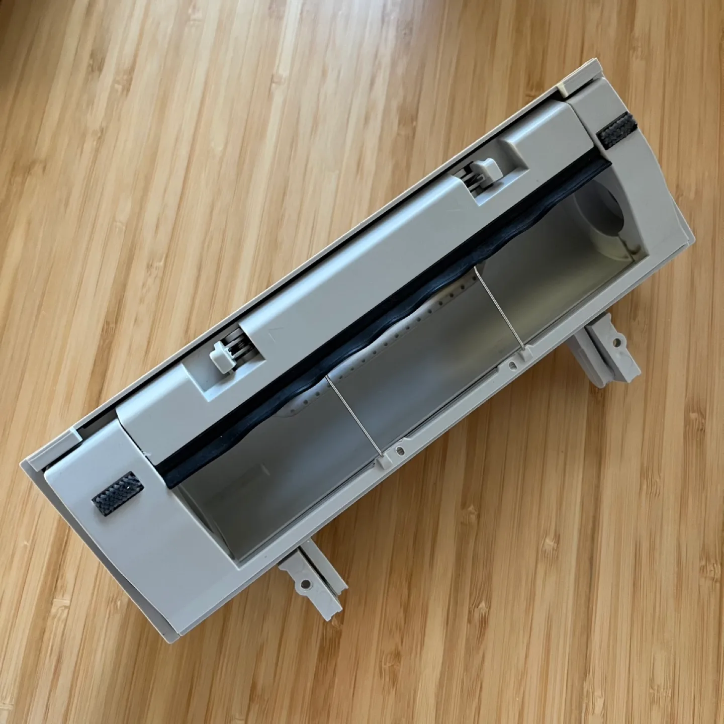 Smart Life +360 Robot Vacuum Big Brush Motor image indicator(6)