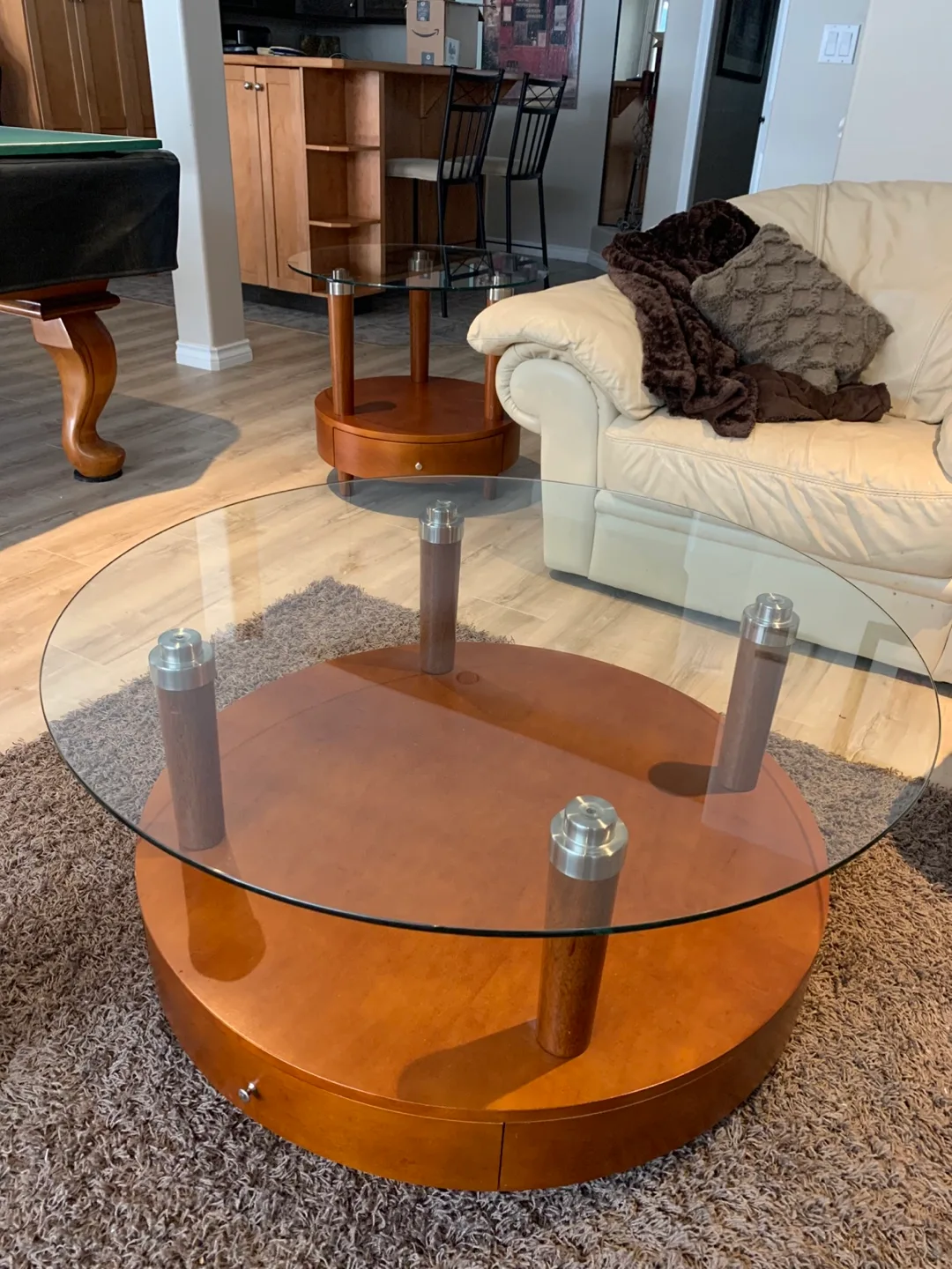 Palliser Glass Top Round Coffee Table set thumbnail