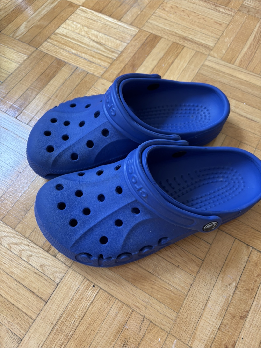 Crocs Classic Clogs, Blue, Size 7 (Women's) - photo 2