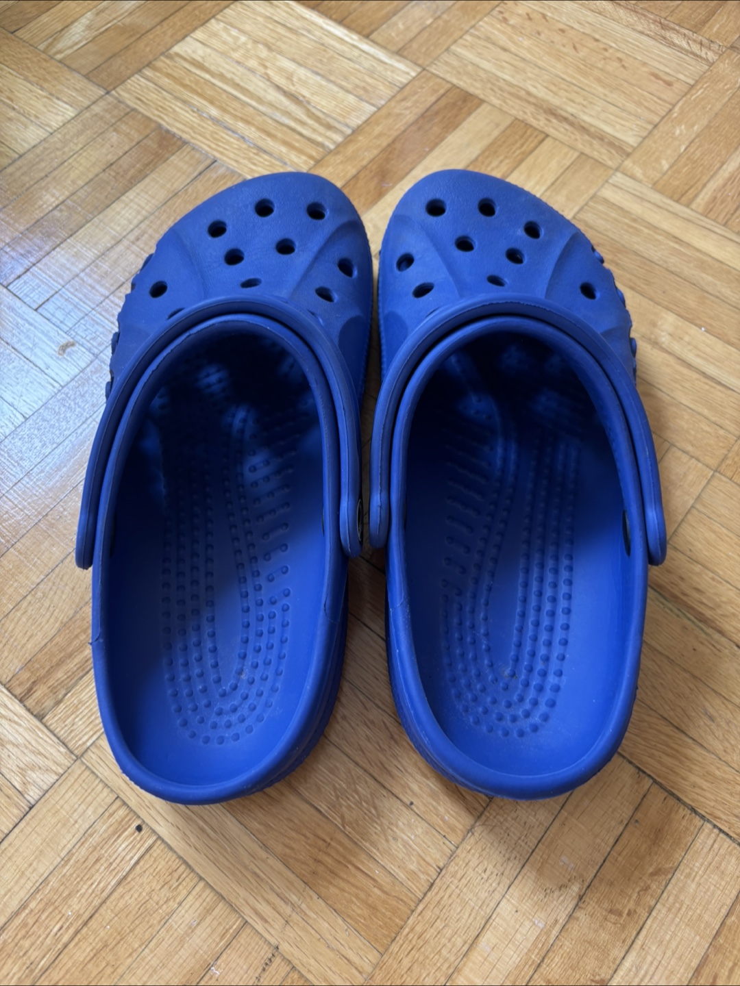 Crocs Classic Clogs, Blue, Size 7 (Women's) - photo 3