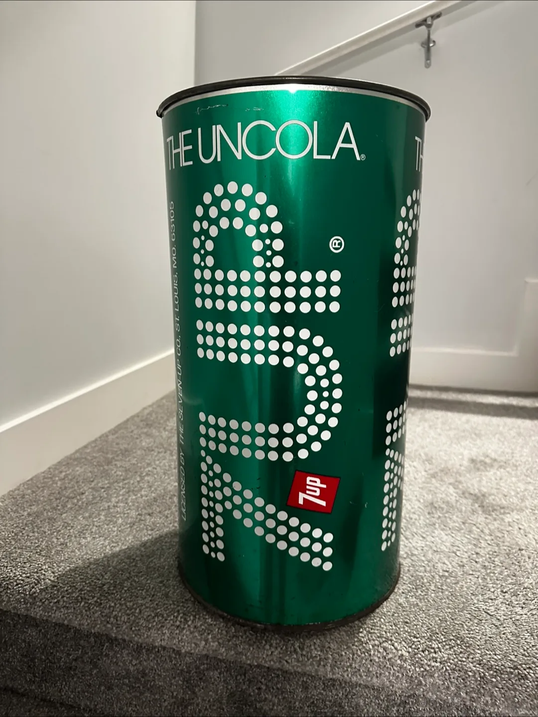 Vintage Rare 1970’s 7-UP Pop Art Metal Trash Bin - thumbnail