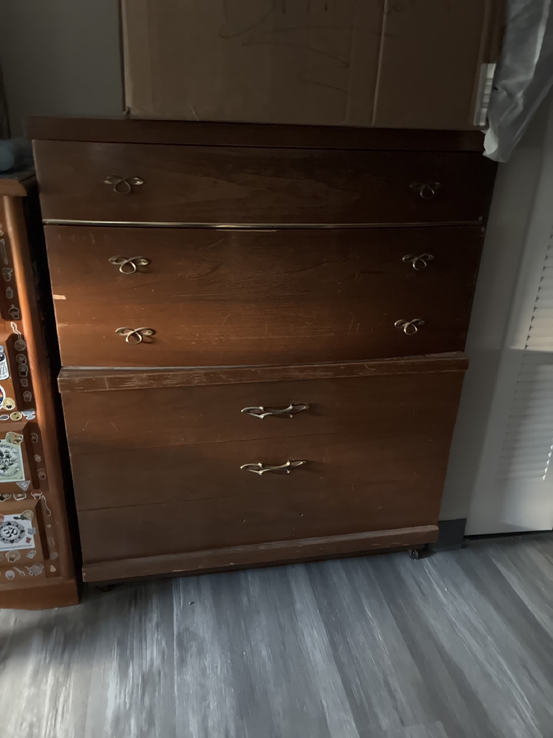 Wooden 5-Drawer Dresser